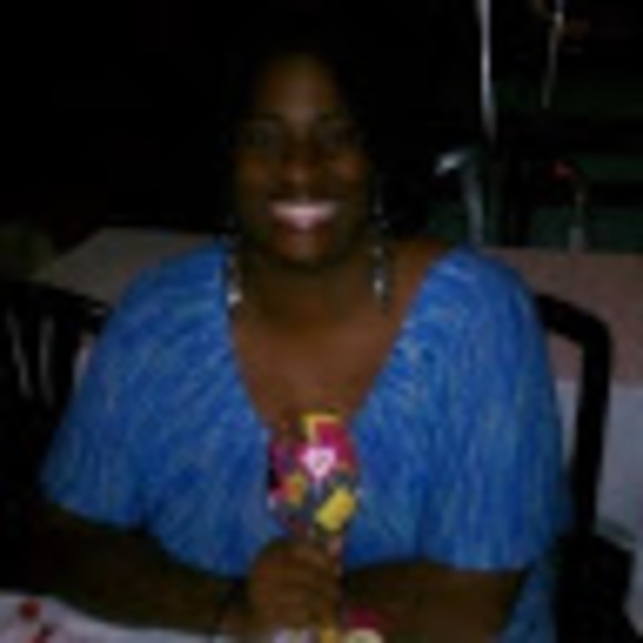 Meet your Posher, Natasha - Picture 1 of 1